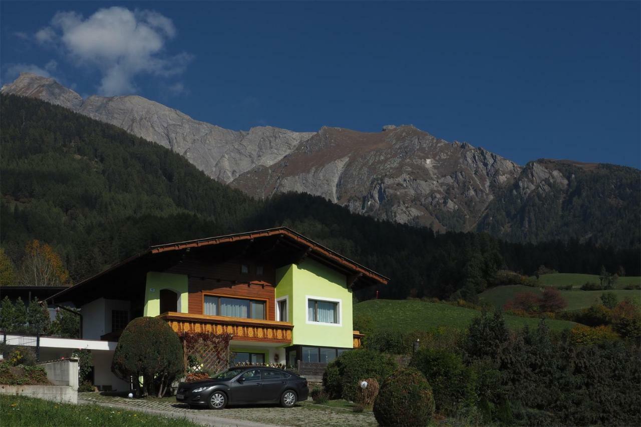 Gaestehaus Kratzer *